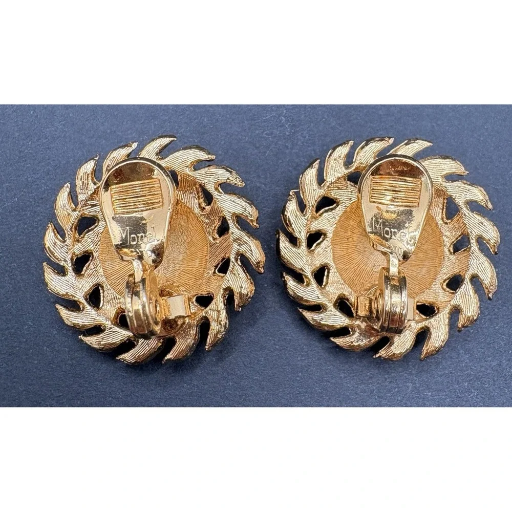 Vintage Monet Textured Round Dome Earrings Gold Tone Leaf Border Clip On Classic
